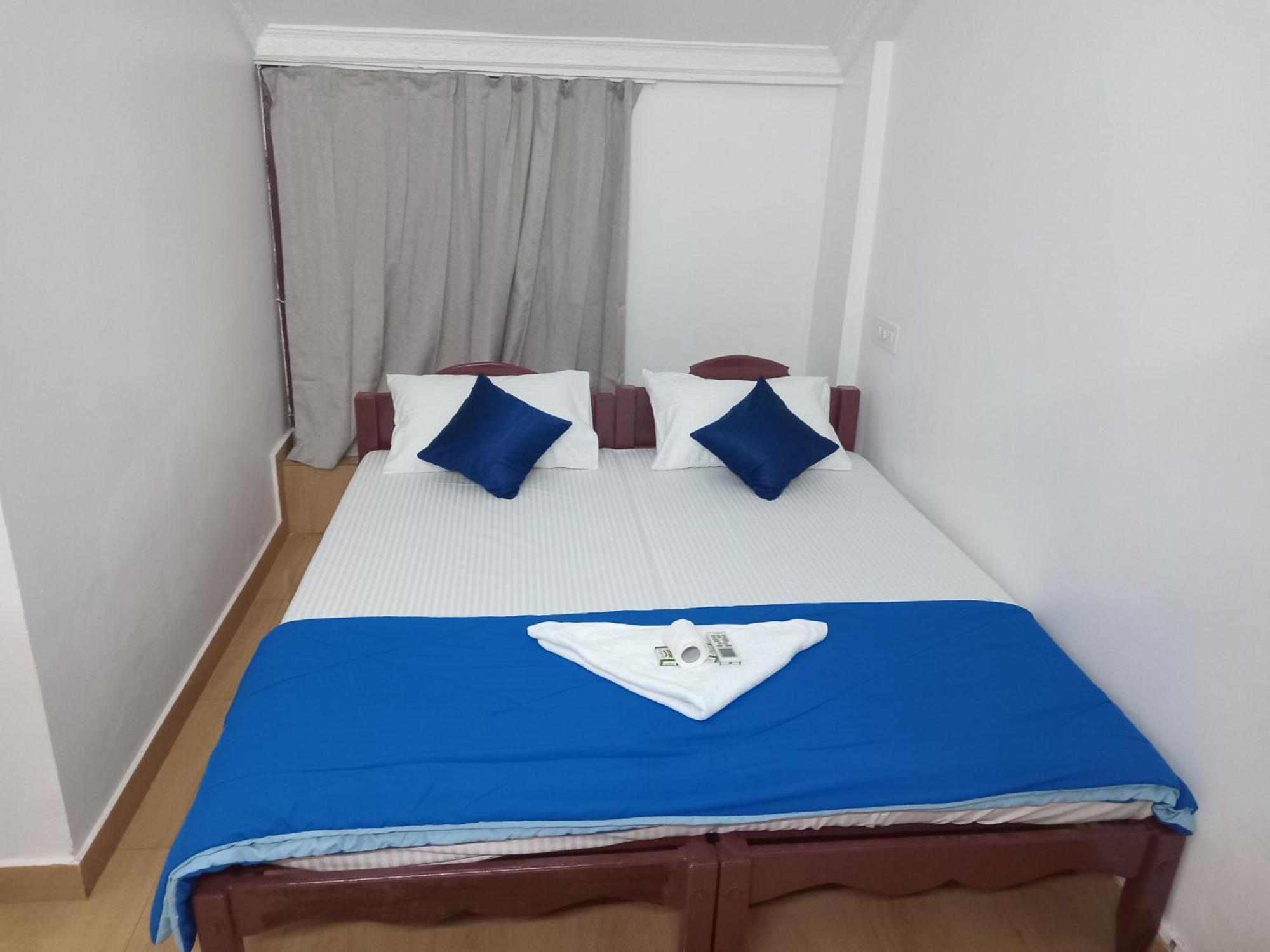 Xhostel Hostel Kochi Luaran gambar