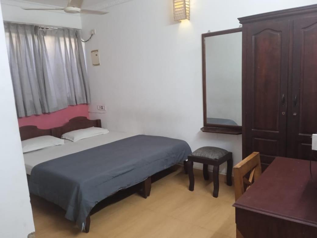 Xhostel Hostel Kochi Luaran gambar