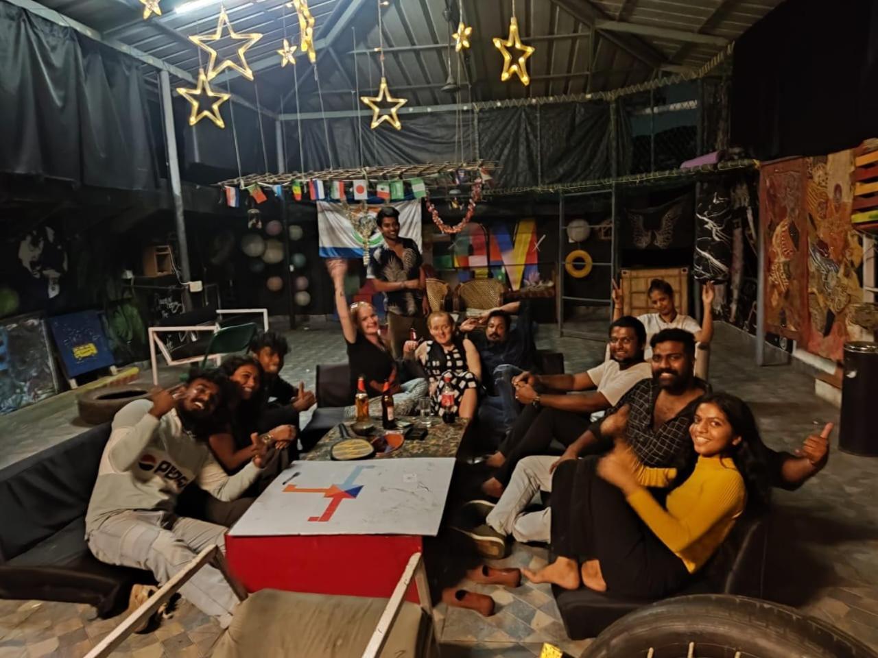 Xhostel Hostel Kochi Luaran gambar