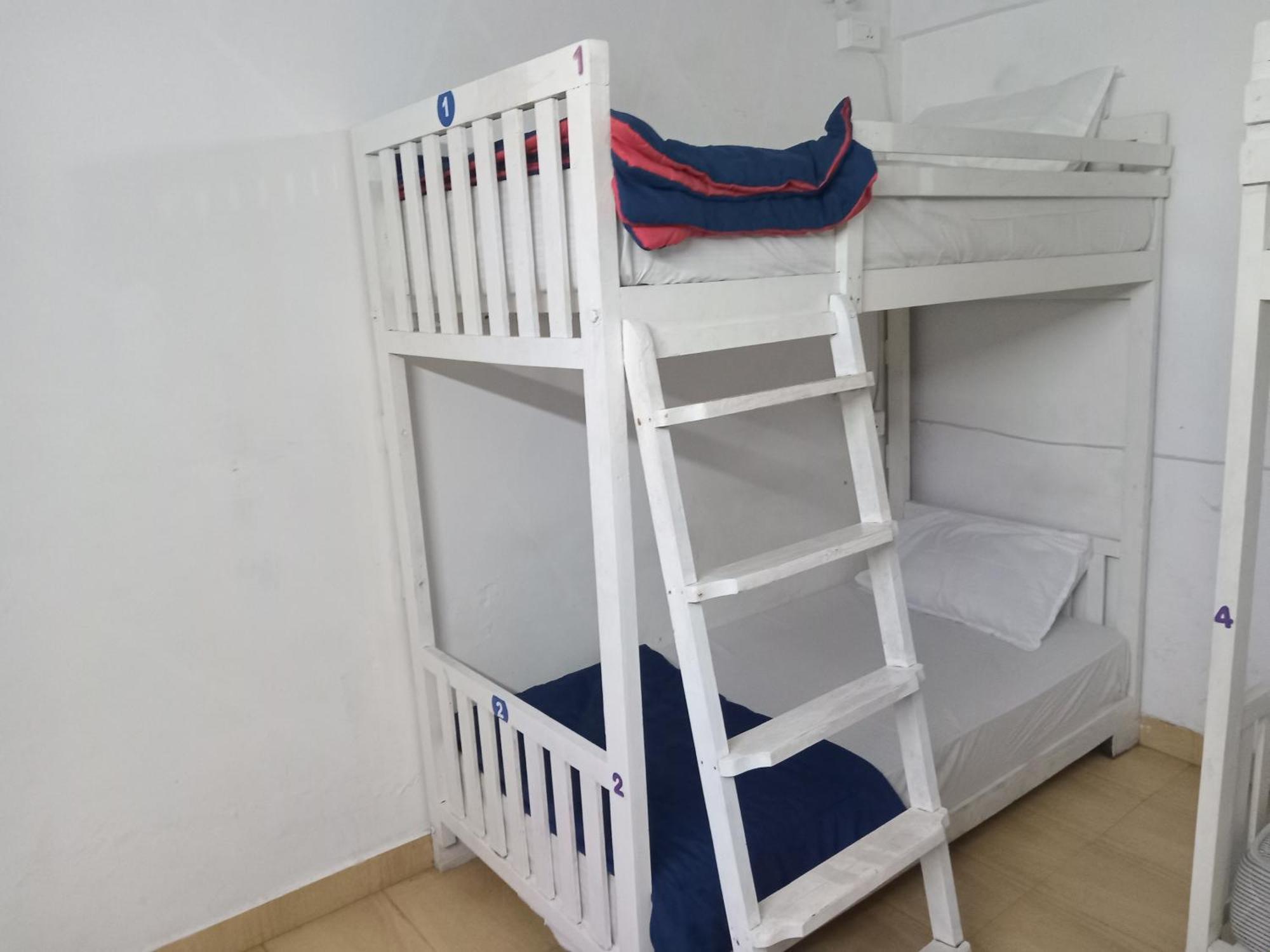 Xhostel Hostel Kochi Luaran gambar